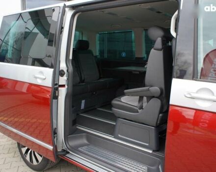 Фольксваген Мультиван, об'ємом двигуна 2 л та пробігом 126 тис. км за 49999 $, фото 25 на Automoto.ua