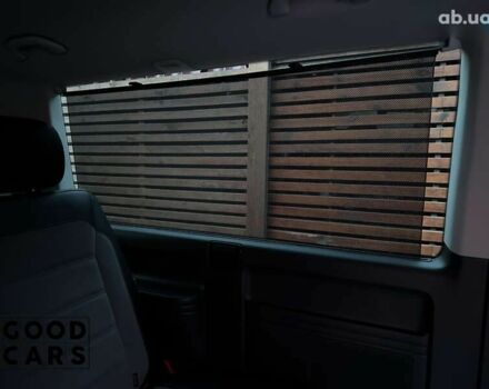 Фольксваген Мультиван, объемом двигателя 2 л и пробегом 119 тыс. км за 55000 $, фото 28 на Automoto.ua