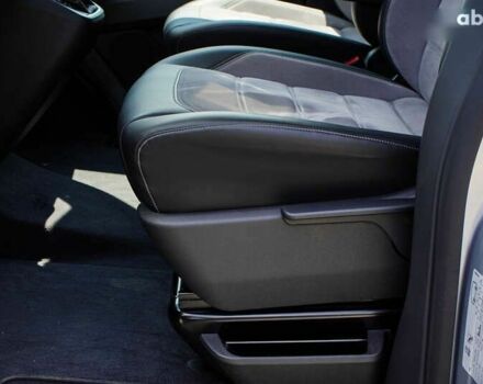 Фольксваген Мультиван, объемом двигателя 2 л и пробегом 126 тыс. км за 49999 $, фото 14 на Automoto.ua