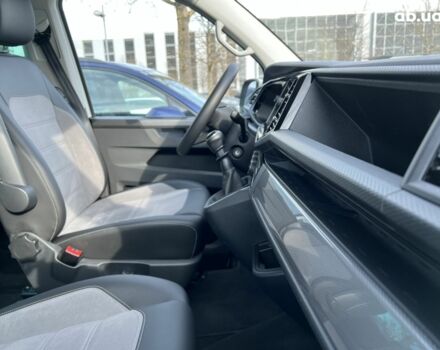 Фольксваген Мультиван 2022 в Киеве на Automoto.ua Фольксваген Мультиван, объемом двигателя 2 л и пробегом 24 тыс. км за 72164 $, фото 22 на Automoto.ua