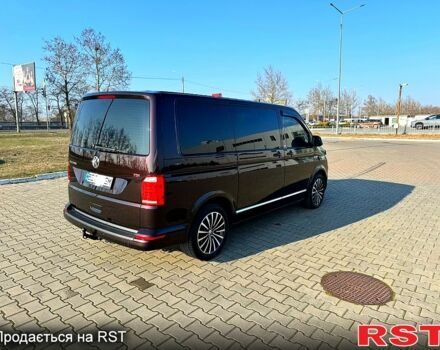 Фольксваген Мультиван, объемом двигателя 2 л и пробегом 200 тыс. км за 40404 $, фото 2 на Automoto.ua