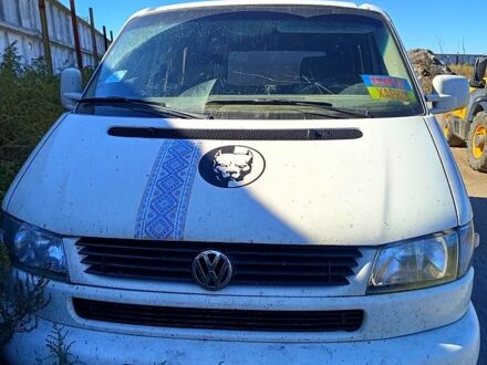 Фольксваген Мультиван, объемом двигателя 2.4 л и пробегом 0 тыс. км за 4500 $, фото 1 на Automoto.ua