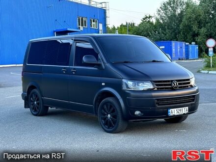 Фольксваген Мультиван 2013 в Киеве на Automoto.ua Фольксваген Мультиван, объемом двигателя 2 л и пробегом 250 тыс. км за 21500 $, фото 1 на Automoto.ua