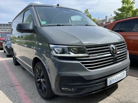 Фольксваген Мультиван 2023 в Киеве на Automoto.ua Фольксваген Мультиван, объемом двигателя 2 л и пробегом 4 тыс. км за 88466 $, фото 1 на Automoto.ua
