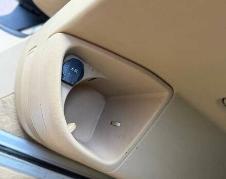 Жовтий Фольксваген Мультиван, об'ємом двигуна 2.5 л та пробігом 370 тис. км за 10999 $, фото 20 на Automoto.ua