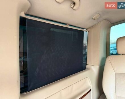 Жовтий Фольксваген Мультиван, об'ємом двигуна 2.5 л та пробігом 370 тис. км за 10999 $, фото 16 на Automoto.ua