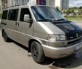 Серый Фольксваген Мультиван, объемом двигателя 2.8 л и пробегом 390 тыс. км за 7243 $, фото 6 на Automoto.ua