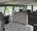 Серый Фольксваген Мультиван, объемом двигателя 2.5 л и пробегом 410 тыс. км за 7600 $, фото 2 на Automoto.ua