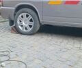 Серый Фольксваген Мультиван, объемом двигателя 2.5 л и пробегом 326 тыс. км за 11000 $, фото 10 на Automoto.ua