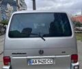 Сірий Фольксваген Мультиван, об'ємом двигуна 2.77 л та пробігом 555 тис. км за 5999 $, фото 2 на Automoto.ua