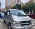 Серый Фольксваген Мультиван, объемом двигателя 2.77 л и пробегом 555 тыс. км за 5999 $, фото 1 на Automoto.ua