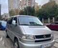 Сірий Фольксваген Мультиван, об'ємом двигуна 2.77 л та пробігом 555 тис. км за 5999 $, фото 1 на Automoto.ua