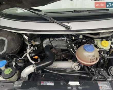 Фольксваген Мультиван 2003 в Радивилове на Automoto.ua Серый Фольксваген Мультиван, объемом двигателя 2.5 л и пробегом 420 тыс. км за 10800 $, фото 42 на Automoto.ua