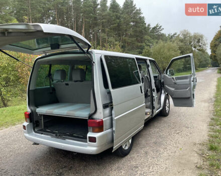 Фольксваген Мультиван 2003 в Радивилове на Automoto.ua Серый Фольксваген Мультиван, объемом двигателя 2.5 л и пробегом 420 тыс. км за 10800 $, фото 72 на Automoto.ua