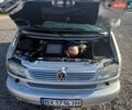 Сірий Фольксваген Мультиван, об'ємом двигуна 2.46 л та пробігом 366 тис. км за 12800 $, фото 14 на Automoto.ua