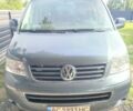 Сірий Фольксваген Мультиван, об'ємом двигуна 2.5 л та пробігом 345 тис. км за 15000 $, фото 1 на Automoto.ua