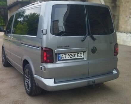 Сірий Фольксваген Мультиван, об'ємом двигуна 2.5 л та пробігом 328 тис. км за 12800 $, фото 3 на Automoto.ua