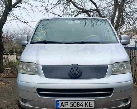 Серый Фольксваген Мультиван, объемом двигателя 2.46 л и пробегом 325 тыс. км за 12000 $, фото 12 на Automoto.ua