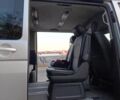 Серый Фольксваген Мультиван, объемом двигателя 2.5 л и пробегом 350 тыс. км за 9800 $, фото 27 на Automoto.ua