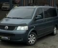 Сірий Фольксваген Мультиван, об'ємом двигуна 2.46 л та пробігом 340 тис. км за 10600 $, фото 4 на Automoto.ua