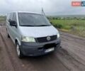 Серый Фольксваген Мультиван, объемом двигателя 2.5 л и пробегом 436 тыс. км за 6300 $, фото 1 на Automoto.ua