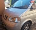 Серый Фольксваген Мультиван, объемом двигателя 2.46 л и пробегом 230 тыс. км за 12000 $, фото 2 на Automoto.ua