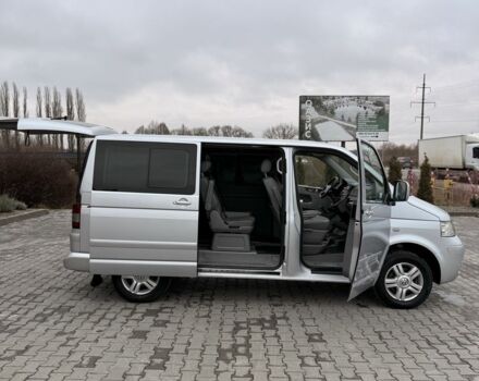 Сірий Фольксваген Мультиван, об'ємом двигуна 2.5 л та пробігом 356 тис. км за 12100 $, фото 8 на Automoto.ua