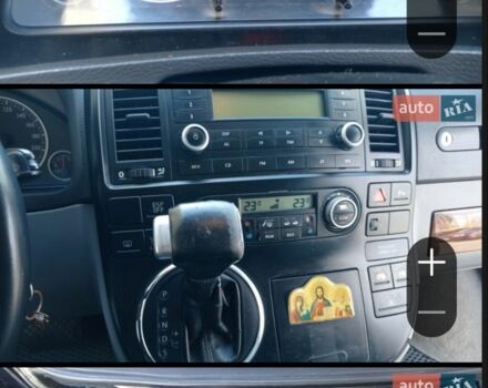 Серый Фольксваген Мультиван, объемом двигателя 2 л и пробегом 400 тыс. км за 10400 $, фото 2 на Automoto.ua