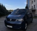 Сірий Фольксваген Мультиван, об'ємом двигуна 2.46 л та пробігом 385 тис. км за 12000 $, фото 1 на Automoto.ua