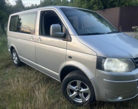 Сірий Фольксваген Мультиван, об'ємом двигуна 2.5 л та пробігом 500 тис. км за 10700 $, фото 3 на Automoto.ua