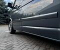 Сірий Фольксваген Мультиван, об'ємом двигуна 2.46 л та пробігом 385 тис. км за 12000 $, фото 4 на Automoto.ua