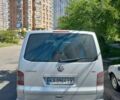 Серый Фольксваген Мультиван, объемом двигателя 2.46 л и пробегом 394 тыс. км за 13300 $, фото 1 на Automoto.ua