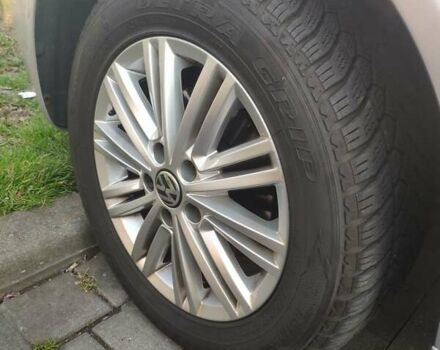 Сірий Фольксваген Мультиван, об'ємом двигуна 2.5 л та пробігом 170 тис. км за 16000 $, фото 5 на Automoto.ua