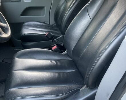 Сірий Фольксваген Мультиван, об'ємом двигуна 2.5 л та пробігом 500 тис. км за 10700 $, фото 6 на Automoto.ua