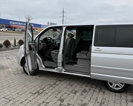 Сірий Фольксваген Мультиван, об'ємом двигуна 2.5 л та пробігом 356 тис. км за 12100 $, фото 6 на Automoto.ua