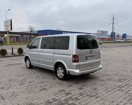 Сірий Фольксваген Мультиван, об'ємом двигуна 2.5 л та пробігом 356 тис. км за 12100 $, фото 2 на Automoto.ua