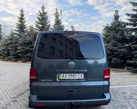 Сірий Фольксваген Мультиван, об'ємом двигуна 2.46 л та пробігом 385 тис. км за 12000 $, фото 9 на Automoto.ua