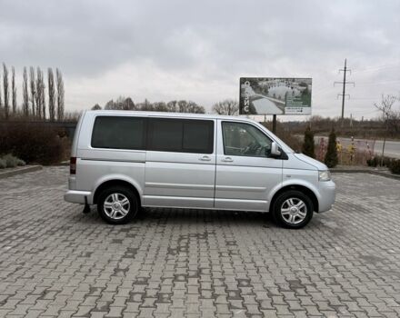 Сірий Фольксваген Мультиван, об'ємом двигуна 2.5 л та пробігом 356 тис. км за 12100 $, фото 4 на Automoto.ua