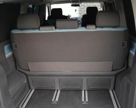 Сірий Фольксваген Мультиван, об'ємом двигуна 2.5 л та пробігом 230 тис. км за 7900 $, фото 8 на Automoto.ua