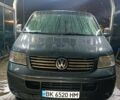 Сірий Фольксваген Мультиван, об'ємом двигуна 2.5 л та пробігом 450 тис. км за 8750 $, фото 3 на Automoto.ua