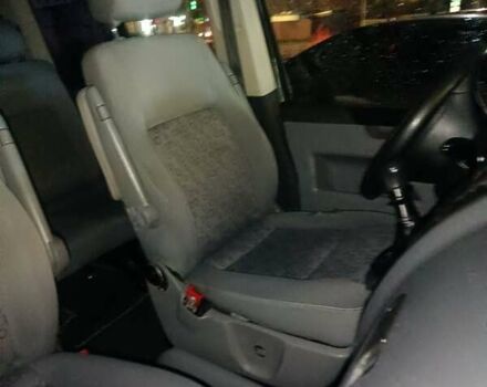 Сірий Фольксваген Мультиван, об'ємом двигуна 2.5 л та пробігом 450 тис. км за 8750 $, фото 14 на Automoto.ua