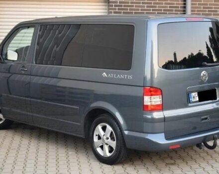 Сірий Фольксваген Мультиван, об'ємом двигуна 2.5 л та пробігом 230 тис. км за 7900 $, фото 3 на Automoto.ua