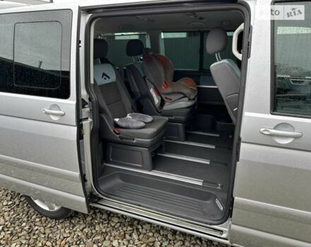 Сірий Фольксваген Мультиван, об'ємом двигуна 2.5 л та пробігом 316 тис. км за 14500 $, фото 9 на Automoto.ua