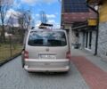 Сірий Фольксваген Мультиван, об'ємом двигуна 2.5 л та пробігом 369 тис. км за 3800 $, фото 2 на Automoto.ua