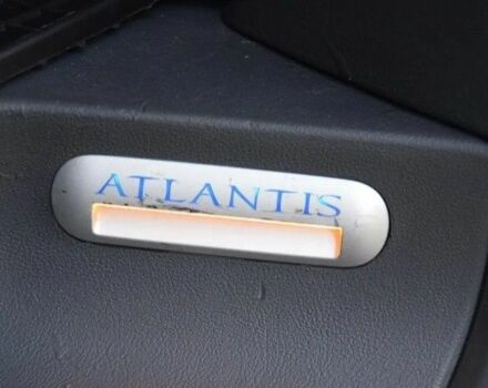 Сірий Фольксваген Мультиван, об'ємом двигуна 2.5 л та пробігом 230 тис. км за 7900 $, фото 16 на Automoto.ua