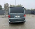 Серый Фольксваген Мультиван, объемом двигателя 2.46 л и пробегом 359 тыс. км за 13200 $, фото 3 на Automoto.ua