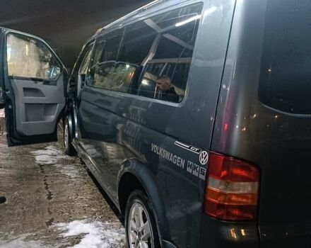 Сірий Фольксваген Мультиван, об'ємом двигуна 2.5 л та пробігом 450 тис. км за 8750 $, фото 8 на Automoto.ua