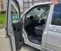 Серый Фольксваген Мультиван, объемом двигателя 2.5 л и пробегом 264 тыс. км за 16000 $, фото 10 на Automoto.ua