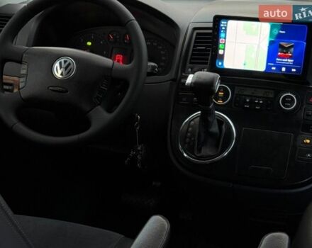Сірий Фольксваген Мультиван, об'ємом двигуна 2.5 л та пробігом 340 тис. км за 12999 $, фото 17 на Automoto.ua