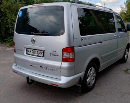 Серый Фольксваген Мультиван, объемом двигателя 2.5 л и пробегом 277 тыс. км за 16000 $, фото 5 на Automoto.ua